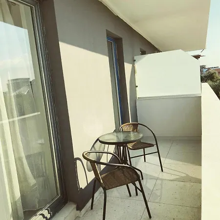 Sisi Studio Mamaia Nord Năvodari